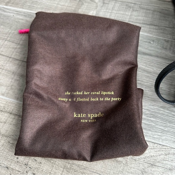 Kate Spade Holden Street Small Leslie Tote in black leather - Picture 14 of 14